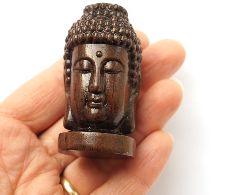 ON VACATION Small Wooden Buddha Head Statue, Tiny Wood Carving of Buddha Face, meditation Home Decor, Minimalist Modern Vintage image 9