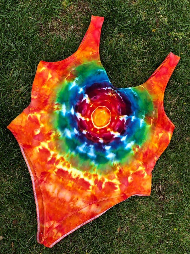 3X Center portal rainbow bodysuit