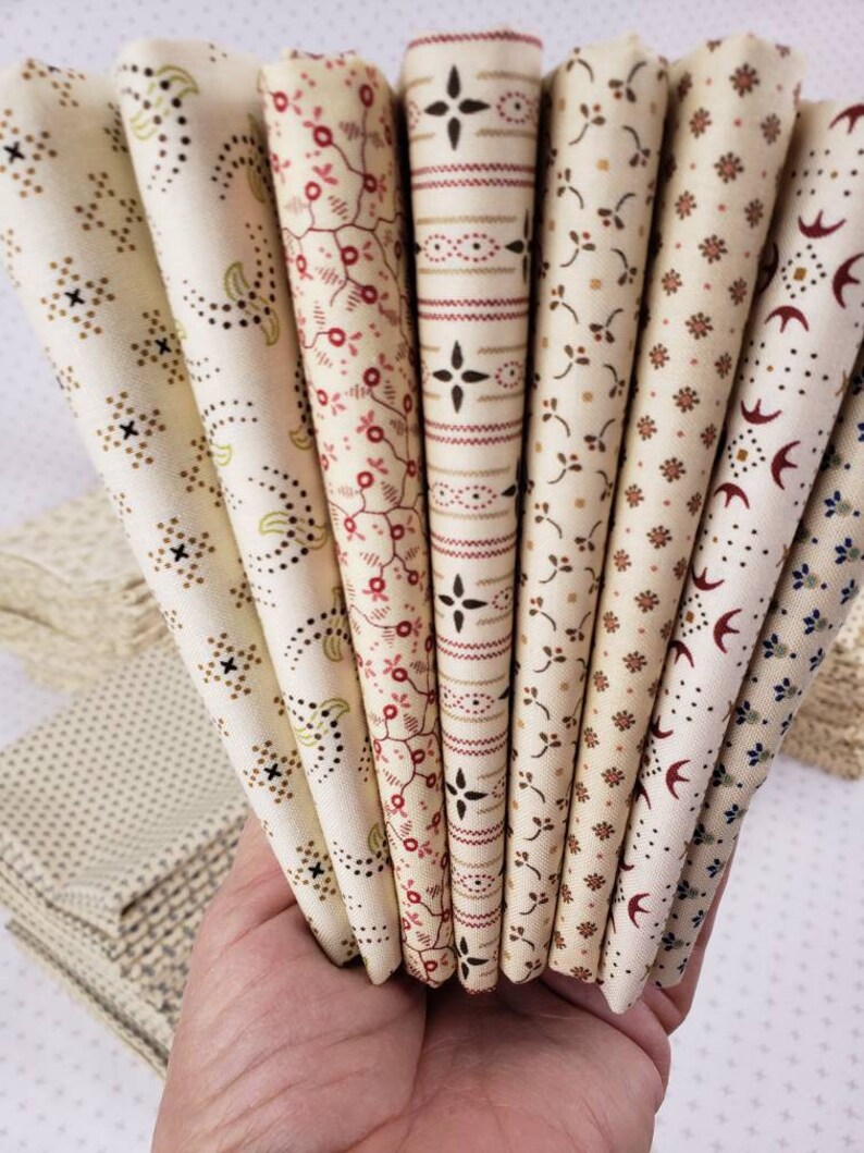 Kim Diehl Neutral Background Quilt Fabrics. 8 Fat Quarter Etsy