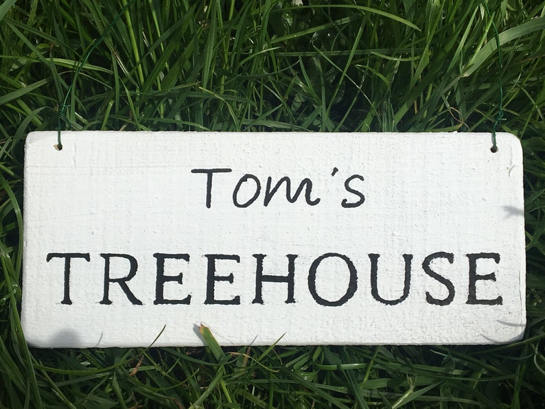 Personalised Tree House Wooden Sign Wooden Rustic Outdoor Garden Sign image 4