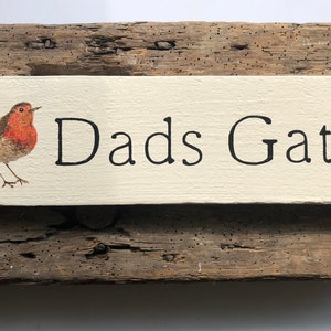 Personalised  Painted Wooden Sign for House Garden Gate Outdoor Door Name Plaque Robin Bird