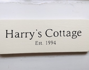 Personalised Painted Wooden Sign for House Garden Outdoor Door Name Heart Plaque