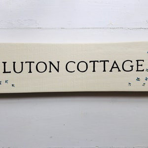 Personalised  Painted Wooden Sign for House Garden Gate Outdoor Door Name Plaque