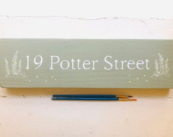 Personalised  Painted Wooden Sign for House Garden Gate Outdoor Door Name Plaque