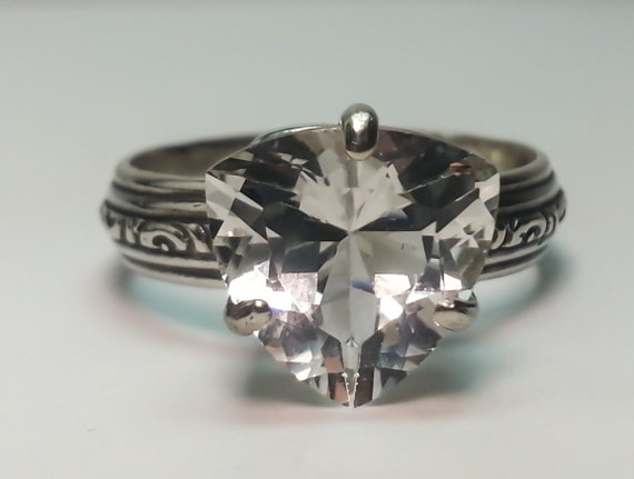goshenite ring