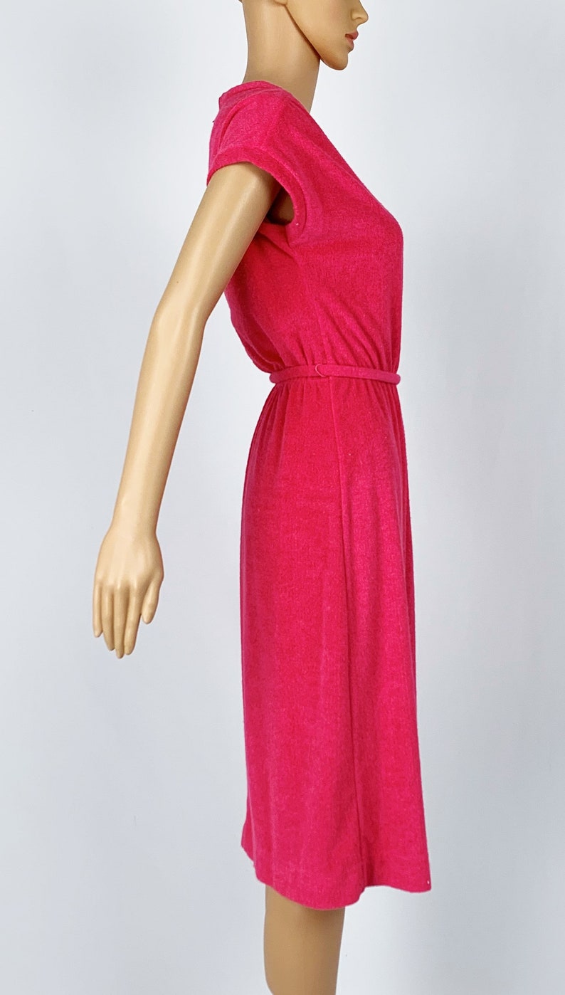 Vintage 1970s70s Bubblegum Pink Cap Sleeve Velour Dress
