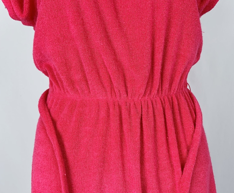 Vintage 1970s70s Bubblegum Pink Cap Sleeve Velour Dress