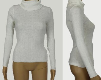 Vintage 1960s/70s White Ribbed Cowell Neck Sweater/Top 1960s/70s