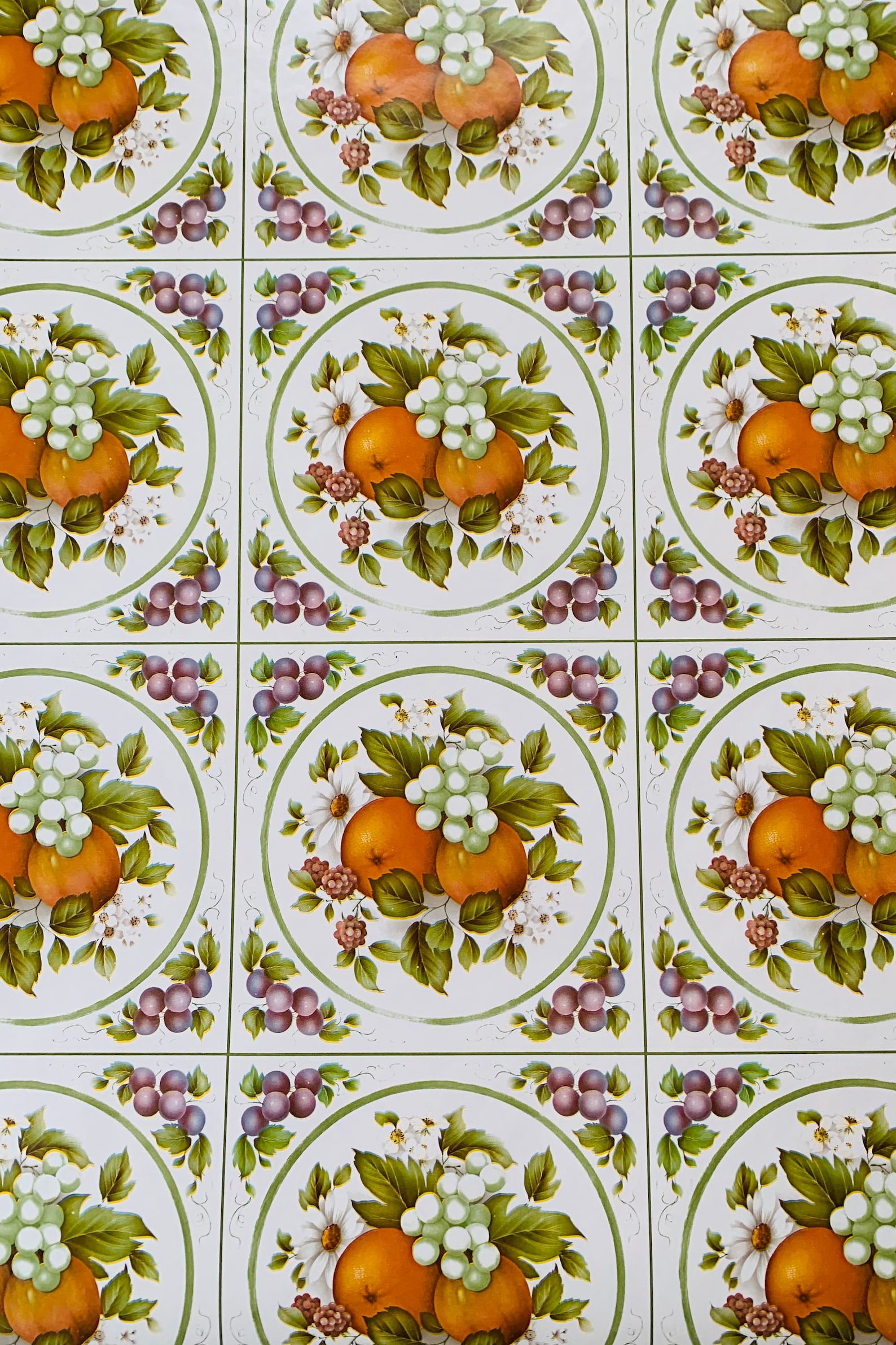 Stunning vintage 1950s kitchen wipeable wallpaper sold by