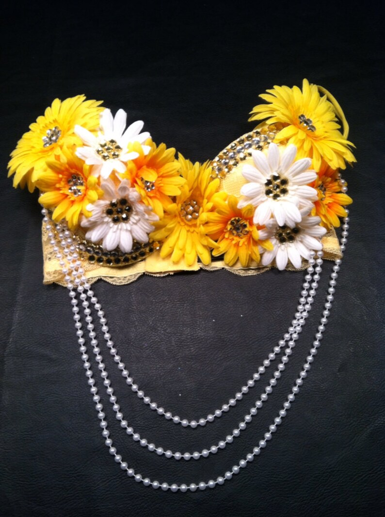 yellow rave outfit