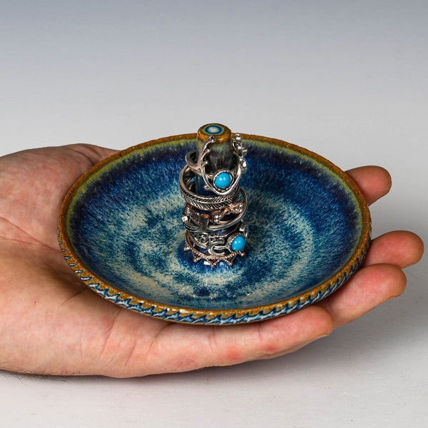 Ring Keeper Holder in Blue & White Glaze, Handmade Ceramic Unique Jewelry Dish, Clay Trinket Holder