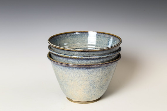 Ceramic Bowl in Blue & White Glaze, Stoneware Cozy Ramen Soup Cereal Serving Bowl