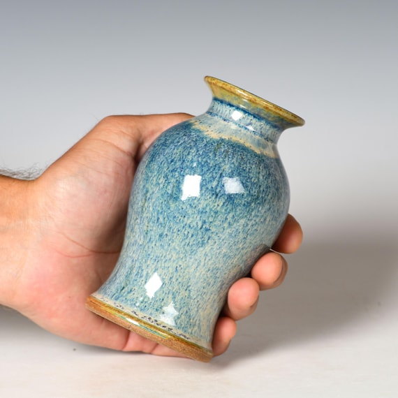 Small Wheel Thrown Flower Bud Vase | Blue & White Glaze #28