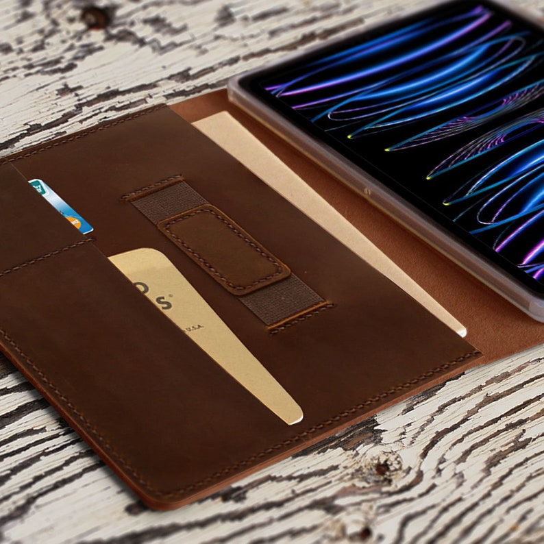 Housse en cuir personnalisée pour iPad Pro 10.9 2022, housse pour iPad Pro 11, iPad Air 10.9 12.9, étui pour iPad mini 6, fente pour carte et porte-stylo en cuir gaufré image 6