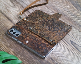 Wristlet Handtooled Moto Edge 2025 Moto G 2025 Moto G Stylus 5G 2024 Moto G Power (2024)leather wallet case Custom Monogram  1CDMT02