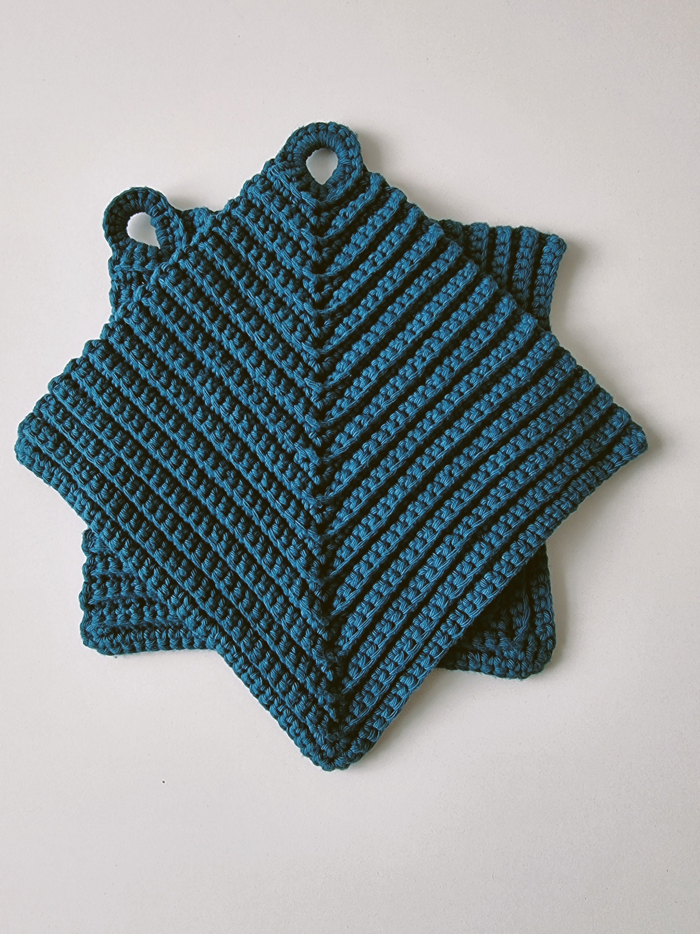1 pair of pot holders, handmade, crocheted with cotton thread, also as coasters, kitchen gadgets, crochet patterns, home textiles