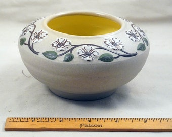 Pigeon Forge Pottery Dogwood Blossom Decorative Bowl Vase Planter 5.5"x 2.75"