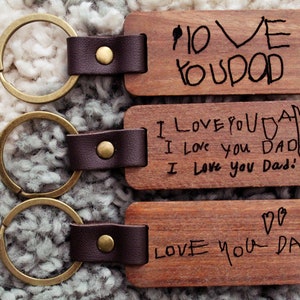 Engraved Handwriting Wooden Keychain: Personalized Photo Keepsake