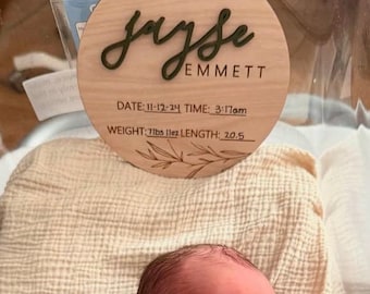 Letrero de madera personalizado para anunciar el nacimiento: Recuerdo con las estadísticas del recién nacido