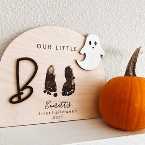 First Halloween Footprint Sign | Baby’s first Halloween | Kids Halloween Craft | Halloween Keepsake