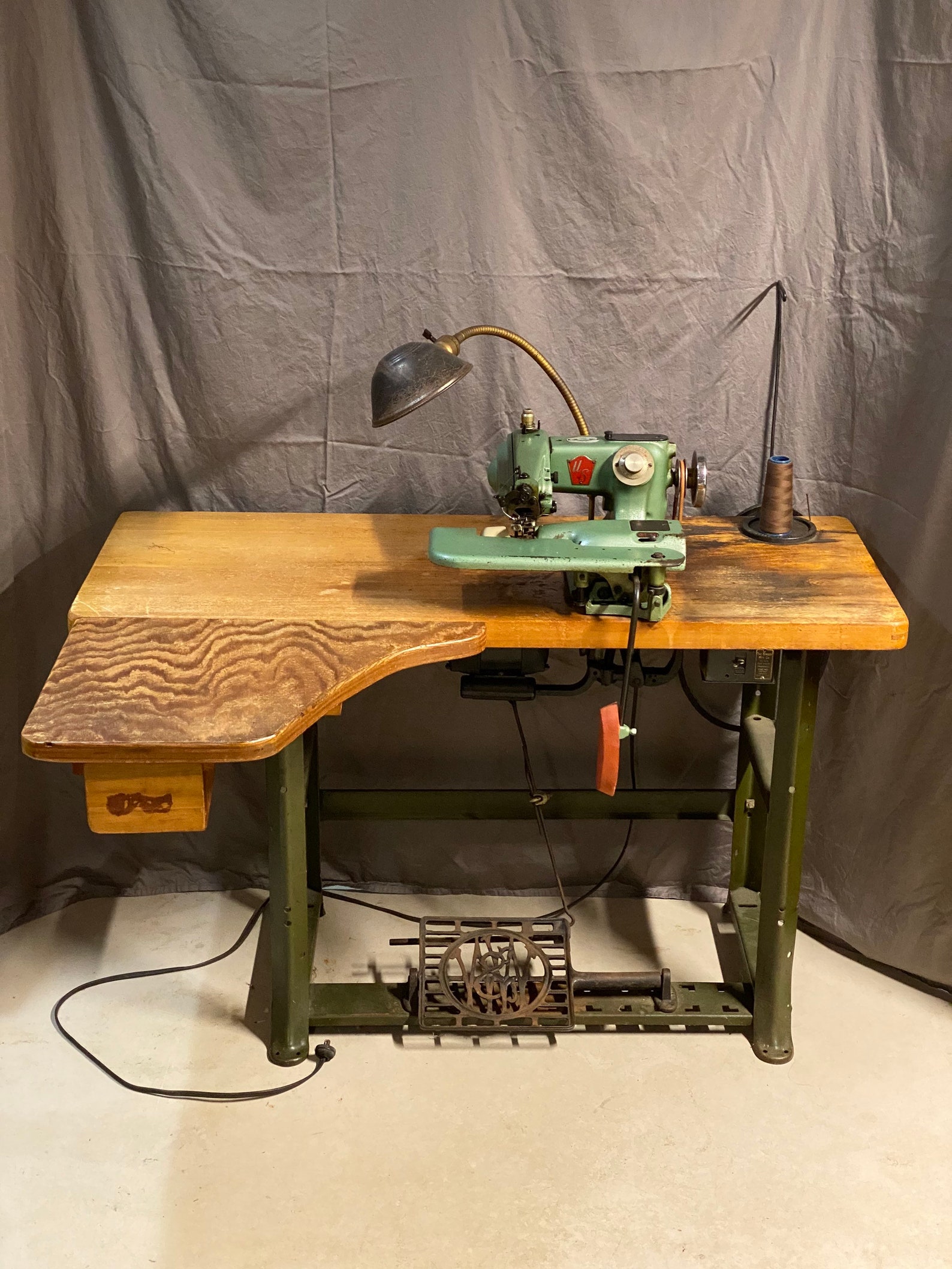 Vintage Industrial U.S. Blind Hem Stitch Sewing Machine 718 Etsy