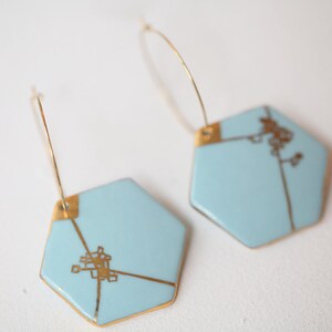 Dyle blue. Geometric earrings in blue and gold porcelain image 2