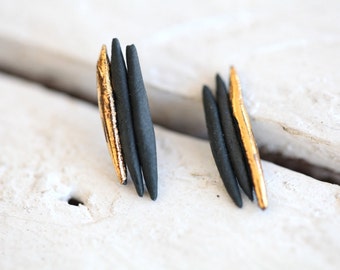 Ariege Black. Black and gold porcelain earrings. Ceramic jewelry