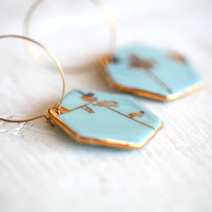 Dyle blue. Geometric earrings in blue and gold porcelain image 4