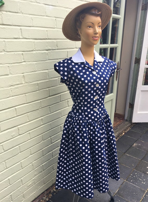 1950s COTTON SPOT PRINT Dress - image 3