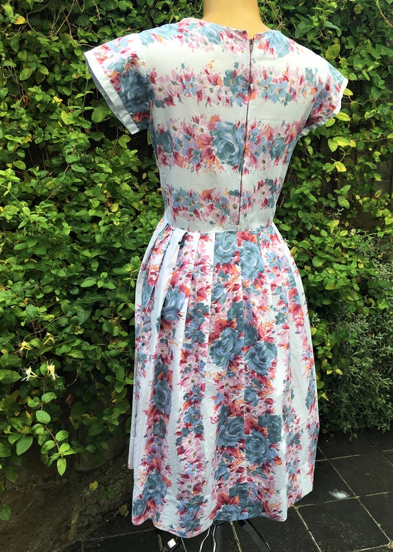 1950'S COTTON Print Summer Dress - image 6