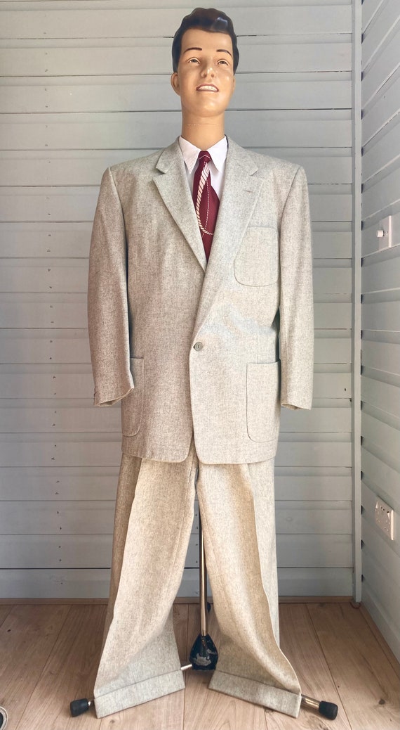 Traje de los 50 hombre sale