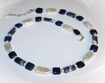 Kette, Collier Sodalith, Lapis Lazuli, Süsswassserperen, Edelsteincollier, Edelsteinkette