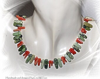 Impressive necklace made of serpentine and coral, coral necklace, coral serpentine necklace,