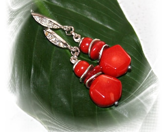 Boucles D'oreilles Argent Massif Avec Corail Rouge Véritable - Traditionnel, Occasion