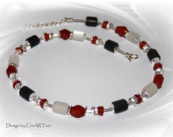 chain, carnelian