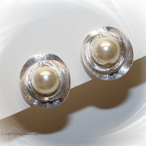 Noble ear clips, silver, pearl