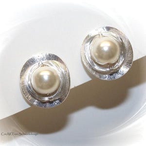 Elegant ear clips, silver, pearl