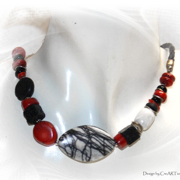 Necklace, Collier, Coral, Lava, Jaspis, semi precious stone necklace,