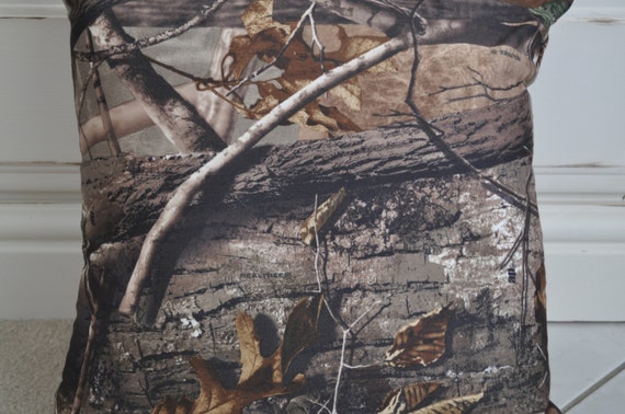 Items similar to Realtree Pillow Cover- 18x18 inches- Hidden Zipper on Etsy