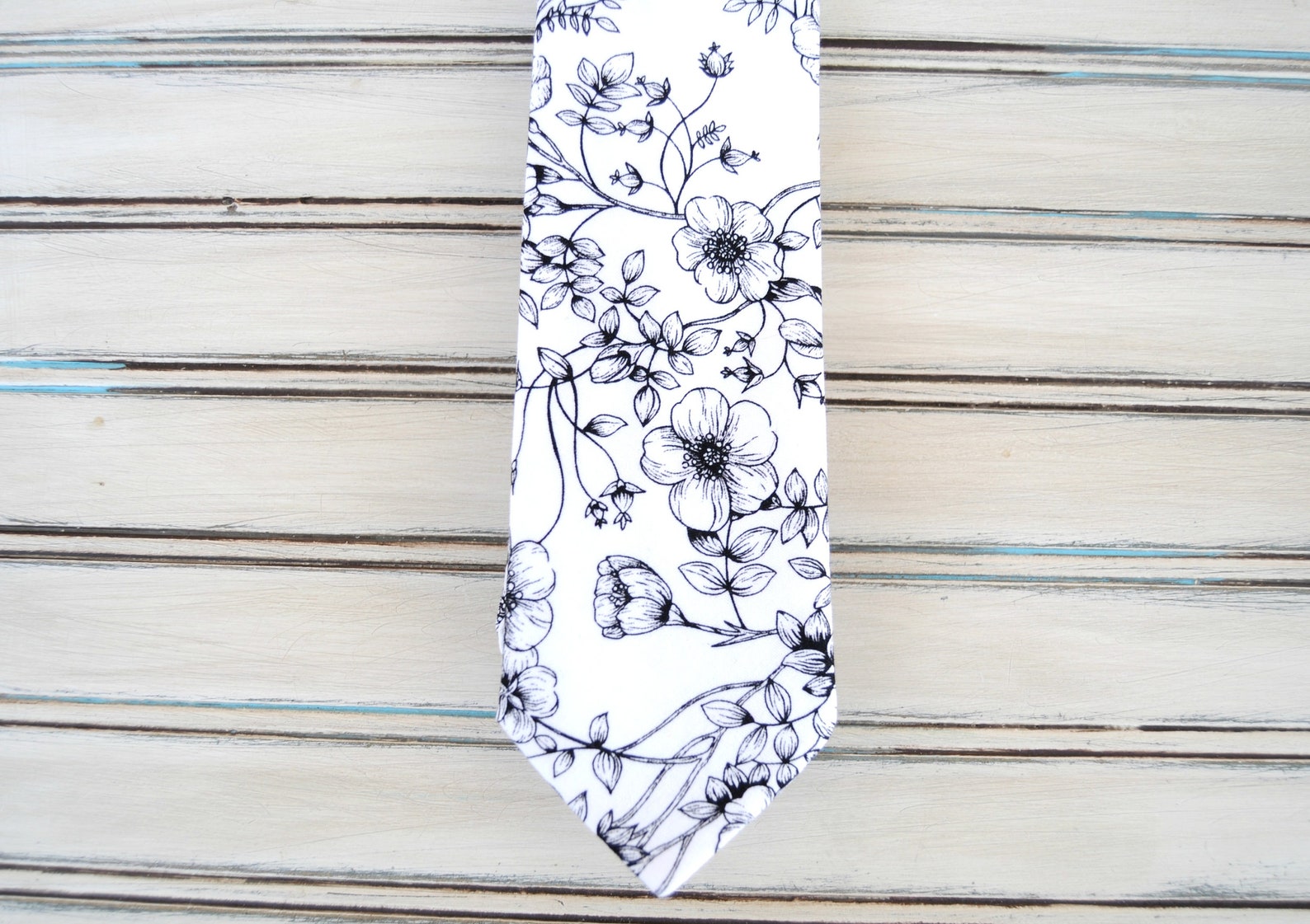 burgundy floral skinny tie