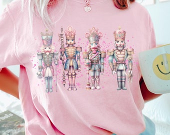 Rosa Nussknacker Weihnachten T-Shirt: Komfort Farben Vintage Urlaub Tee