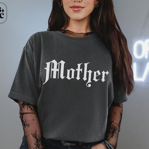 Rocker Mom Shirt, Witchy Mama Shirt, Gift for Goth Mommy, Spooky Mom Tee, Rebel Mother Tshirt, Punk Rock Metal ALT Shirt, Comfort Colors
