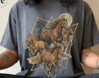 Horse Shirt, Western Tshirt, Vintage Wild Horses T-shirt, Comfort Colors Unisex Cotton Tee, Retro Cowgirl Tee
