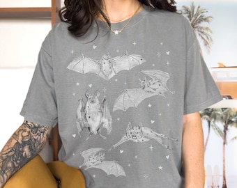 Comfort Colors Bat Shirt, Halloween Doodles Shirt, Whimsigoth Tshirt, Spooky Gothic Tee, Goblincore, Cute Vampire Bat Shirt, Witchy Goth Tee