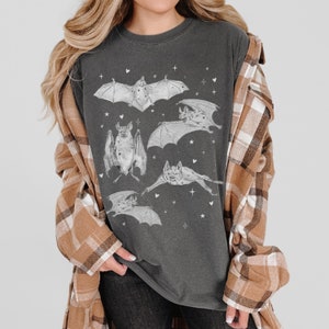 Comfort Colors Bat Shirt, Halloween Doodles Shirt, Whimsigoth Tshirt, Spooky Gothic Tee, Goblincore, Cute Vampire Bat Shirt, Witchy Goth Tee