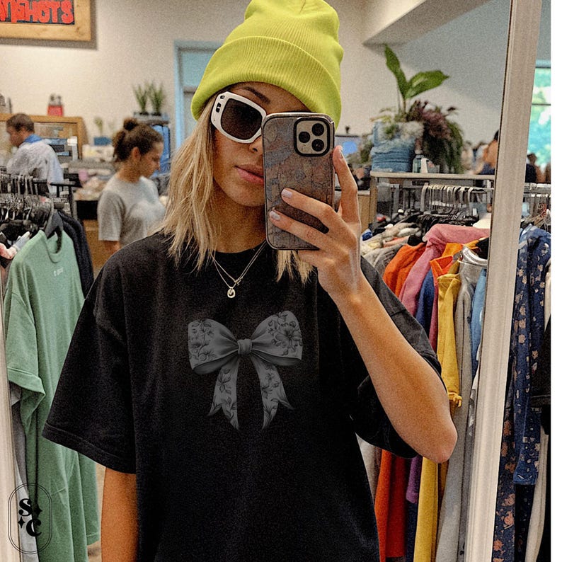 Coquette Bow Shirt, Black Bow Tshirt, Creepy Cute Tee, Comfort Colors, Pastel Goth T-shirt, Bow Aesthetic Shirt, Womens Trendy Shirt, Soft Girl Tee, Ribbon Shirt
