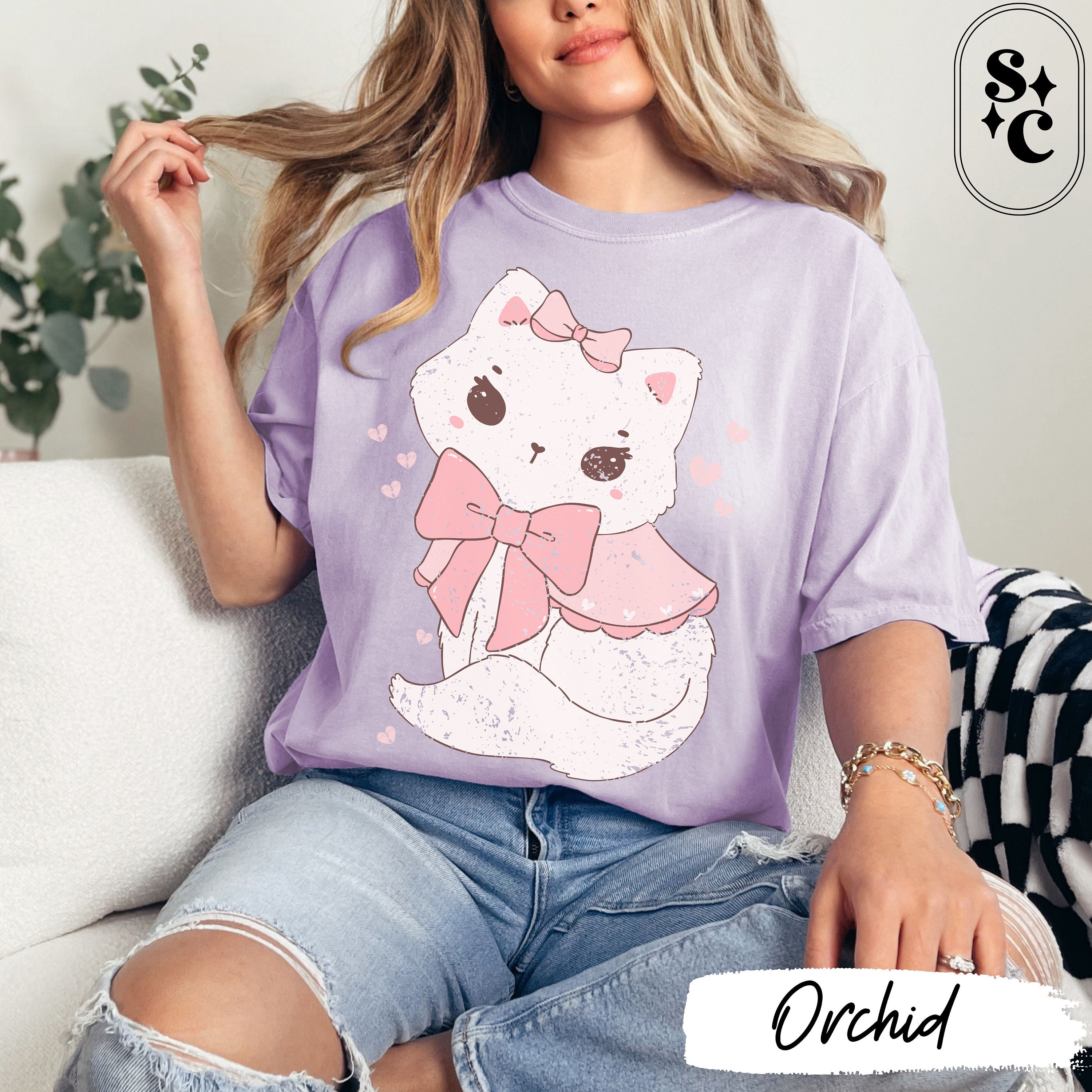 Gemma | Women's Cute Kitten Art Print Shirt main image 1
