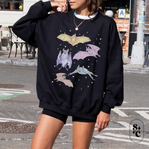 Pastel Halloween Bat Sweatshirt, Whimsigoth Sweater, Spooky Girly, Creepy Cute Crewneck, Goblincore, Pastel Goth Clothes, Pink Halloween, Plus Size Halloween Sweatshirt, Womens Trendy Halloween Sweatshirt