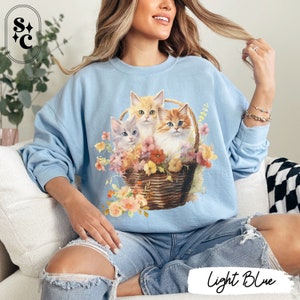 Retro Kitten Sweatshirt, Coquette Sweater, Cottagecore, Dollette, Vintage Vibe Sweatshirt, Gift for Cat Lover, Kittens in Basket Crewneck, Kitchy Clothes, 1980s Sweatshirt, Softcore, Retro Kittens Sweatshirt