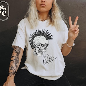 Riot Grrrl Shirt, Punk Rock Girl Tshirt, Riot Grrl T-shirt, Skull Shirt, Feminist Shirt, ALT Clothes, Rebel Girl Shirt, Grunge Tee